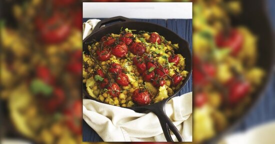 Stufato di ceci e sedano rapa con pomodori arrostiti