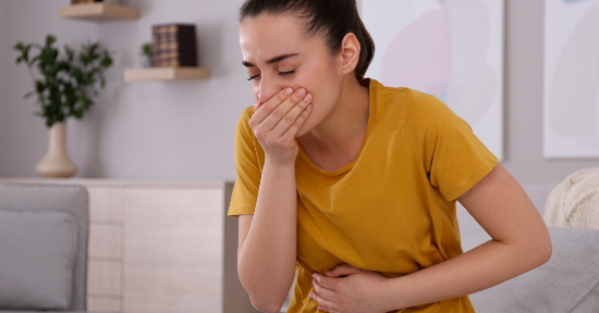 Virus intestinale: come riconoscerlo e contrastarlo in modo naturale