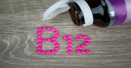 Vitamina B12: 11 benefici riconosciuti dalla scienza