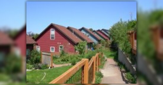 Vivere insieme: Cohousing ed Ecovillaggi