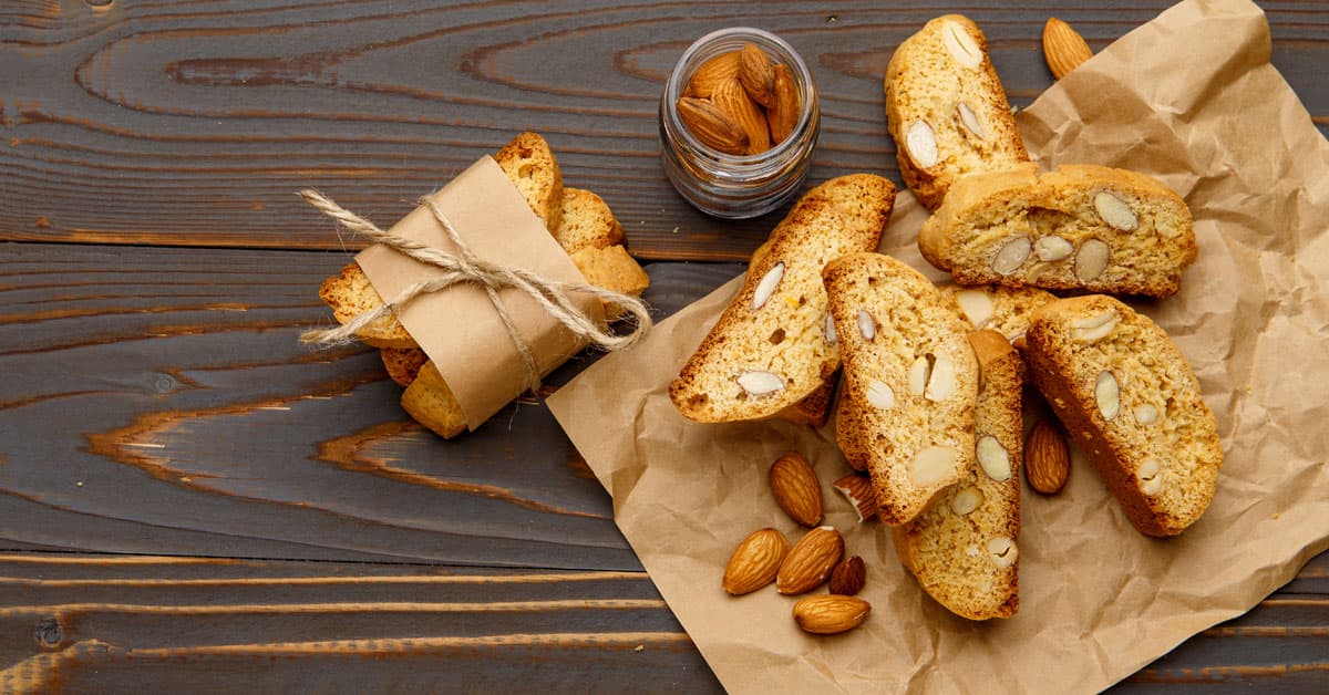 Cantucci alle mandorle senza grassi aggiunti