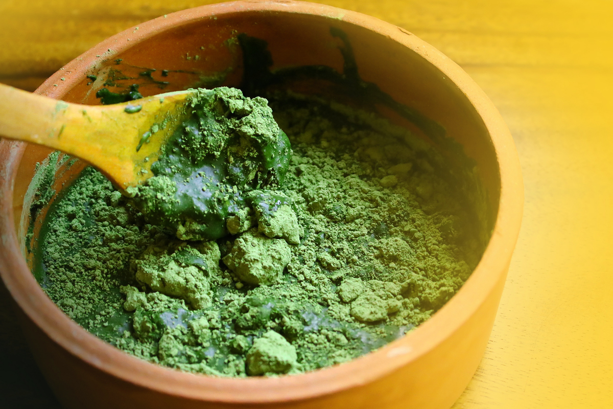 Impacco per capelli alla spirulina