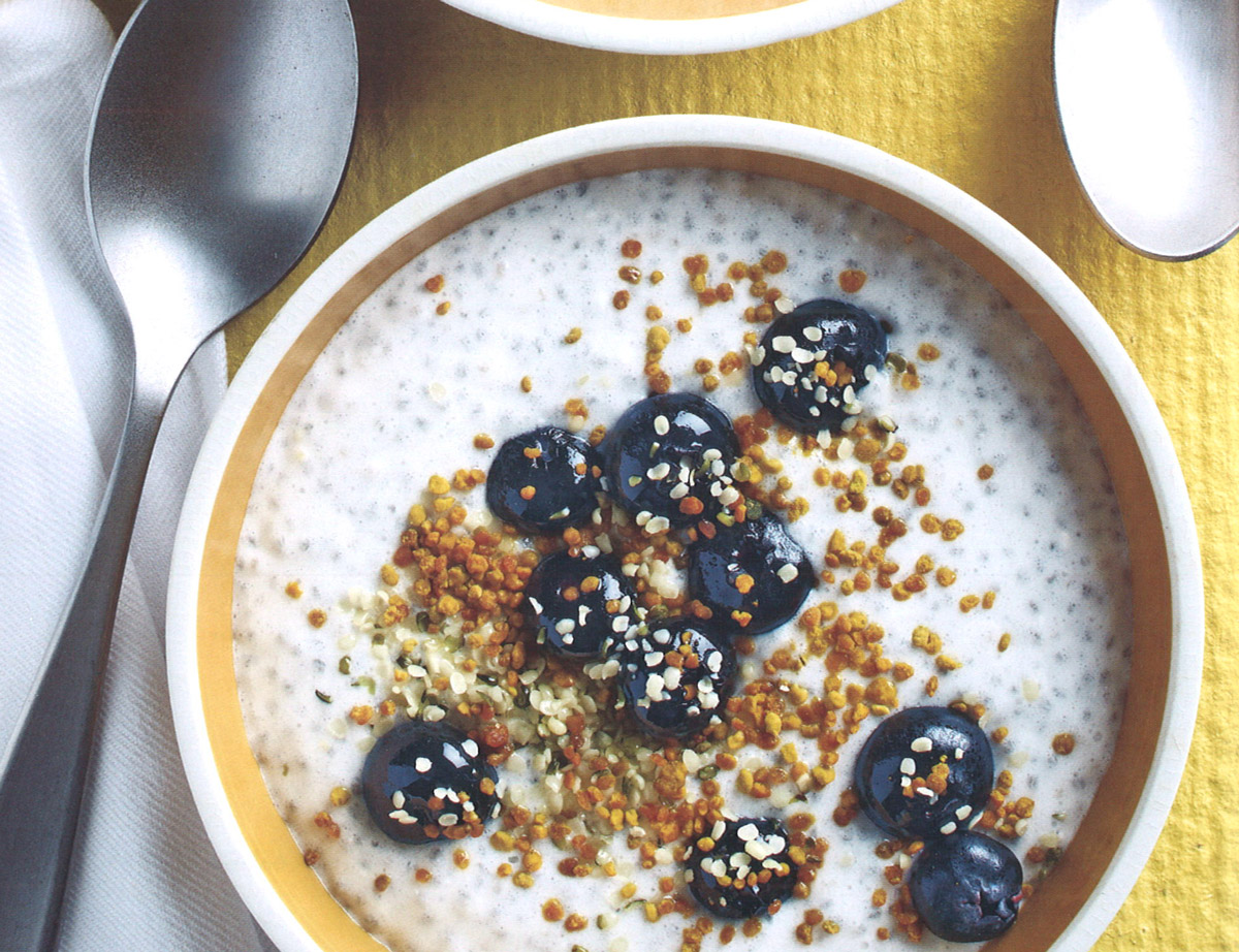 Ciotole di pudding di chia