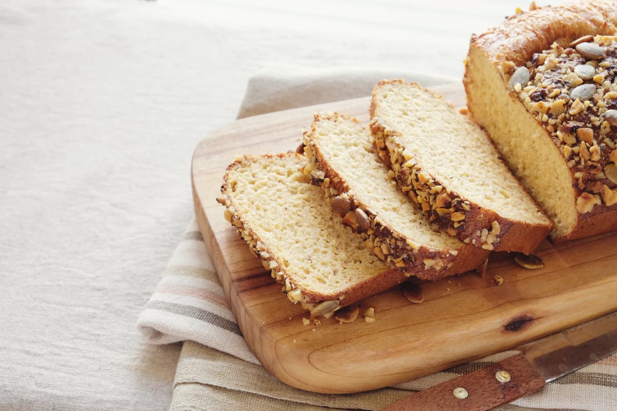 Pane chetogenico con mandorle