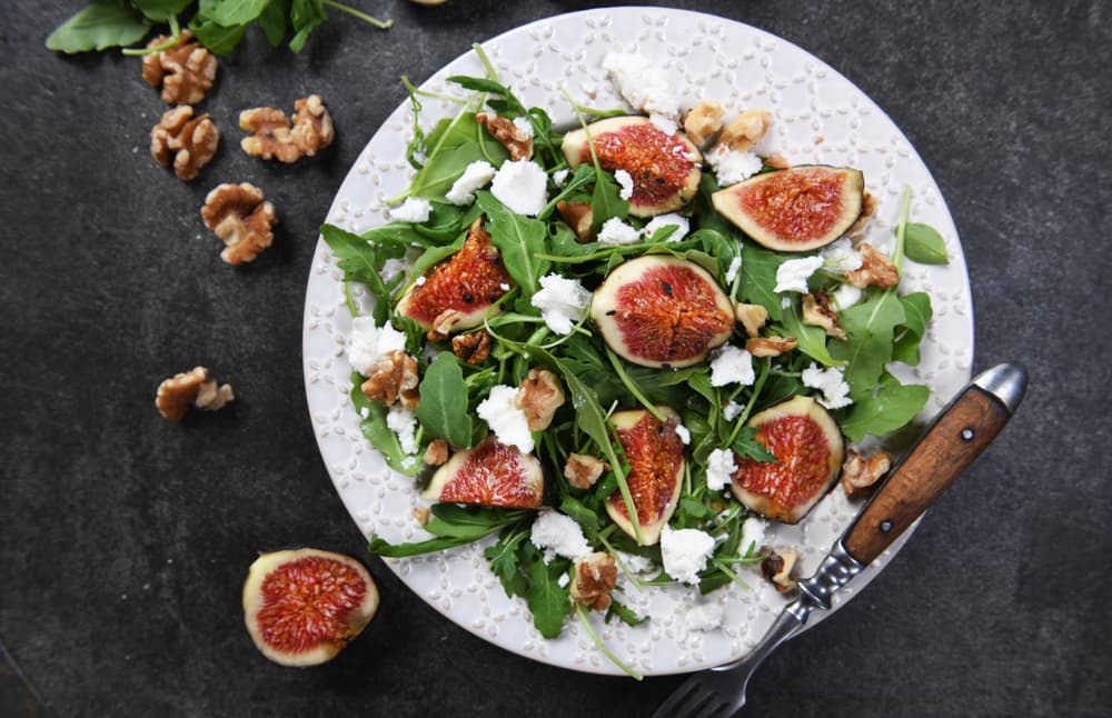 Insalata di fichi, quinoa e rucola