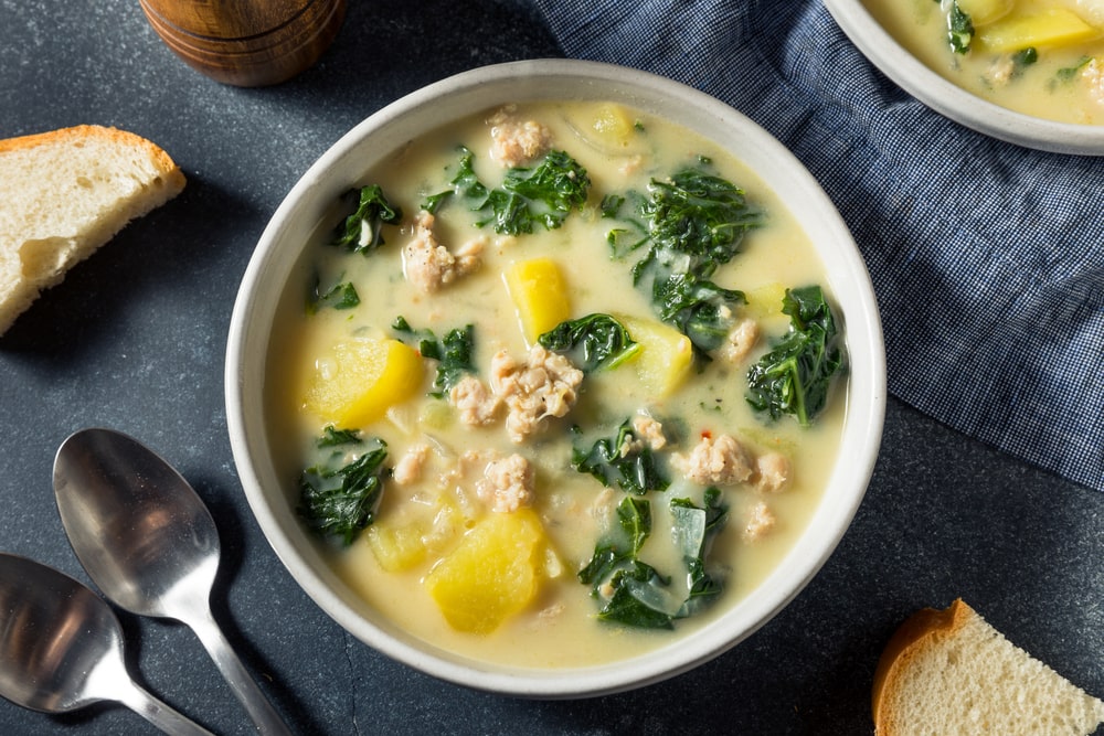 Zuppa di ceci, patate dolci e cavolo riccio