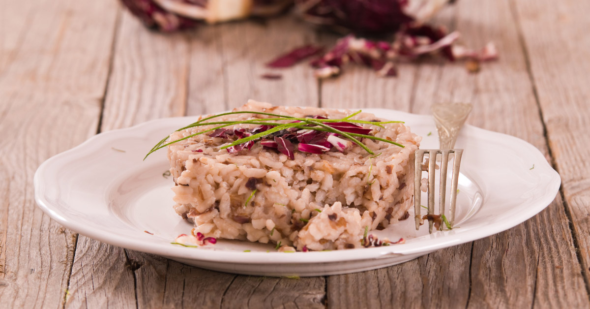 Risotto radicchio e pere con nocciole tostate