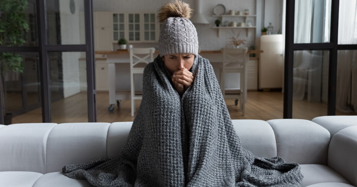 Le malattie da raffreddamento più comuni sono tosse, influenza, mal di gola, laringite e raffreddore