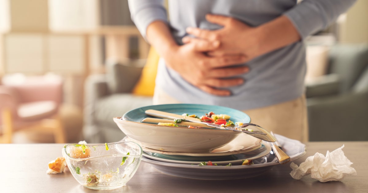 Problemi di gonfiore dopo pasto troppo abbondante