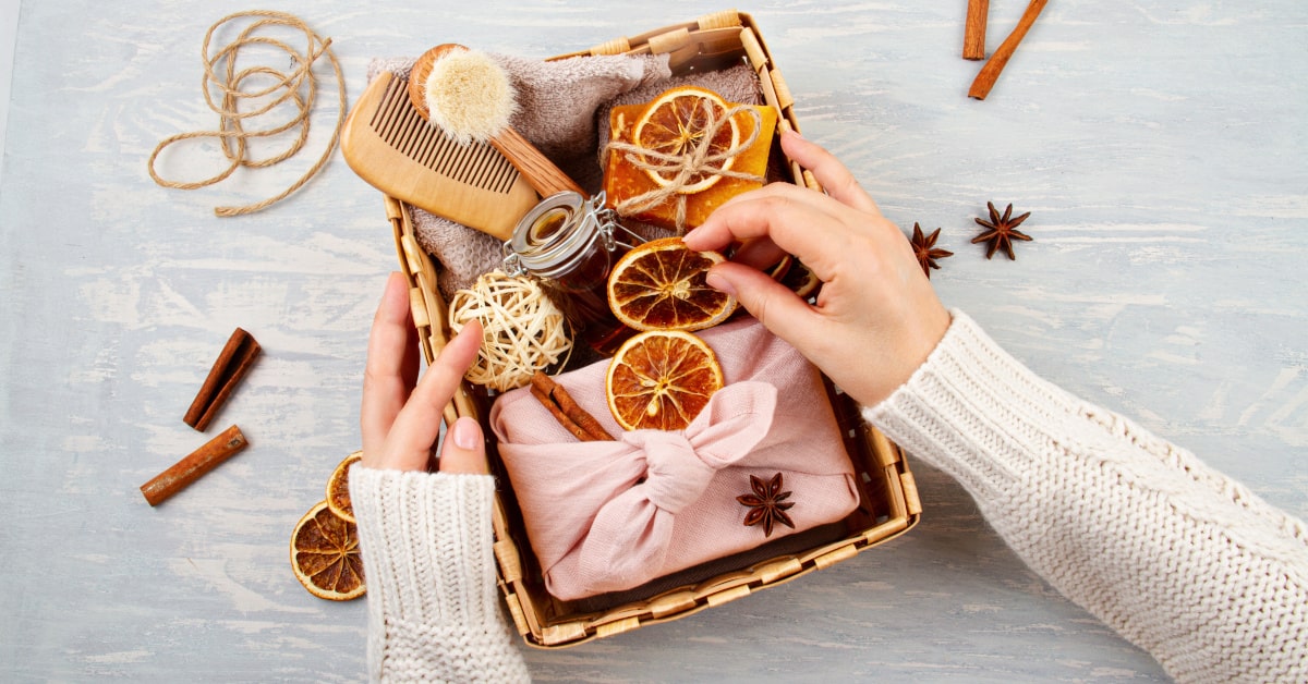 Confezione regalo con fette di arancia essiccata profumate con oli essenziali 