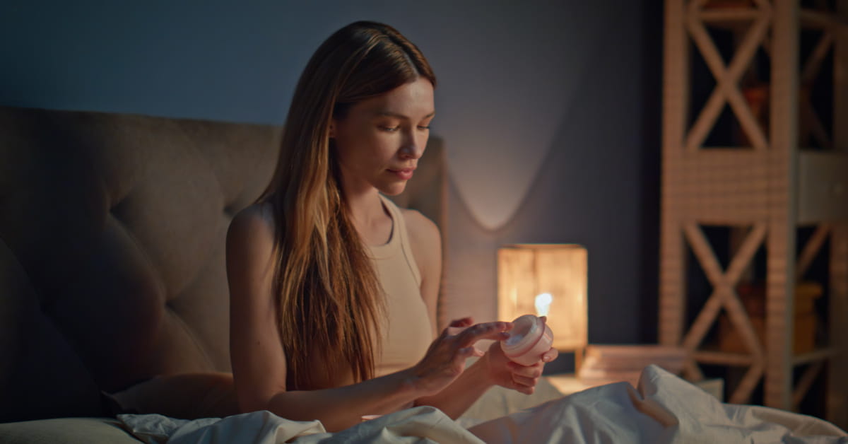 Cromocosmesi e skincare cosmetica per giorno e notte