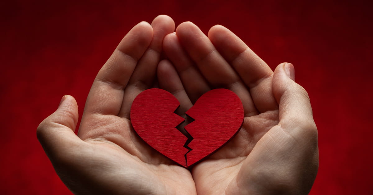 Holly: la chiusura del cuore e l&rsquo;incapacit&agrave; di essere amati