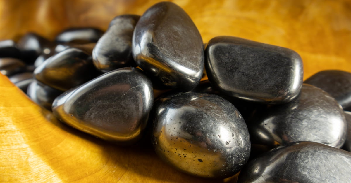 Shungite burattata