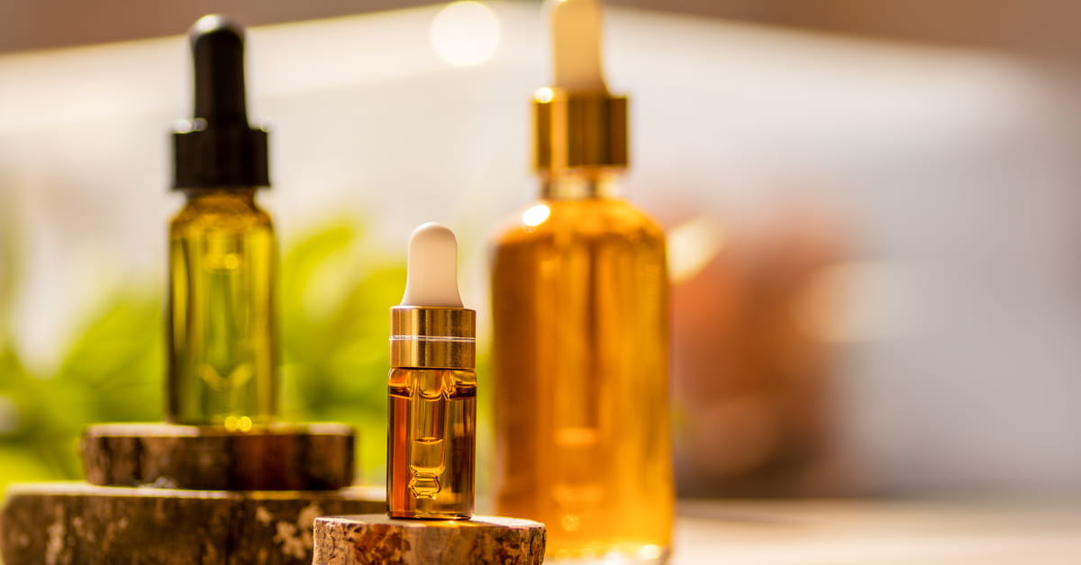 Acidi esfolianti: perché sono importanti nella routine viso