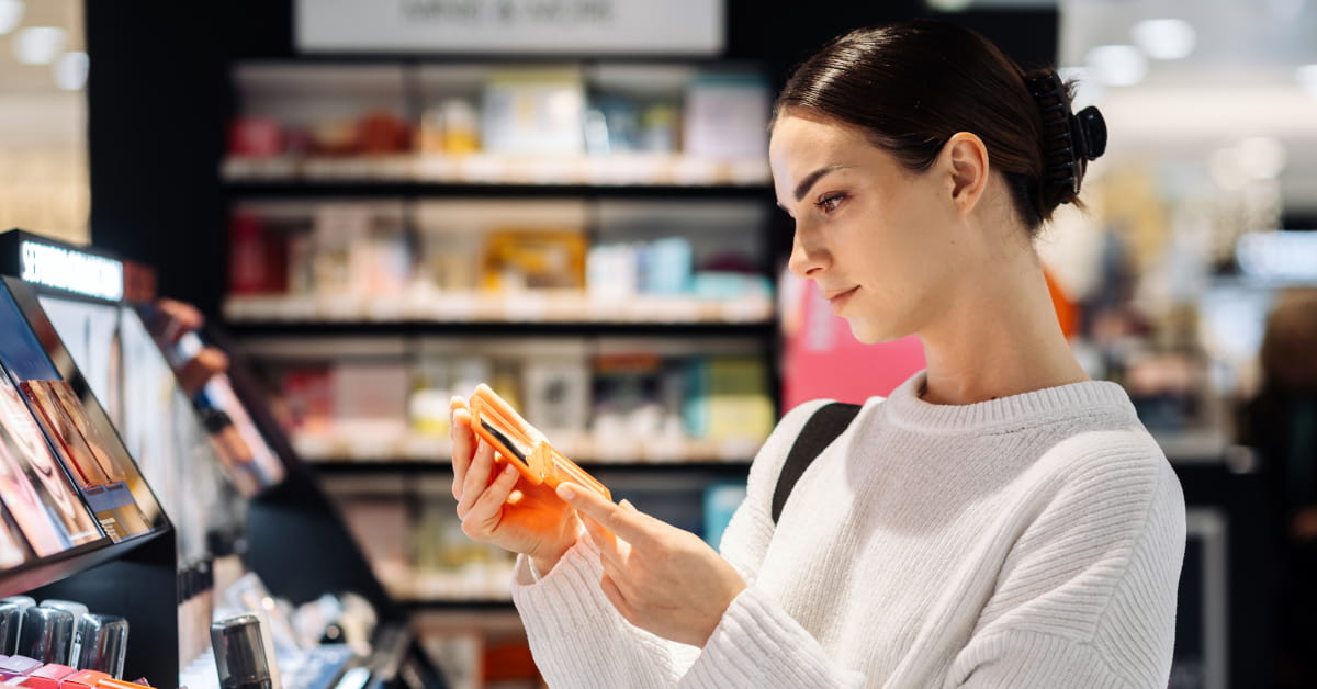 Cosmetici con microplastiche: dove si nascondono?
