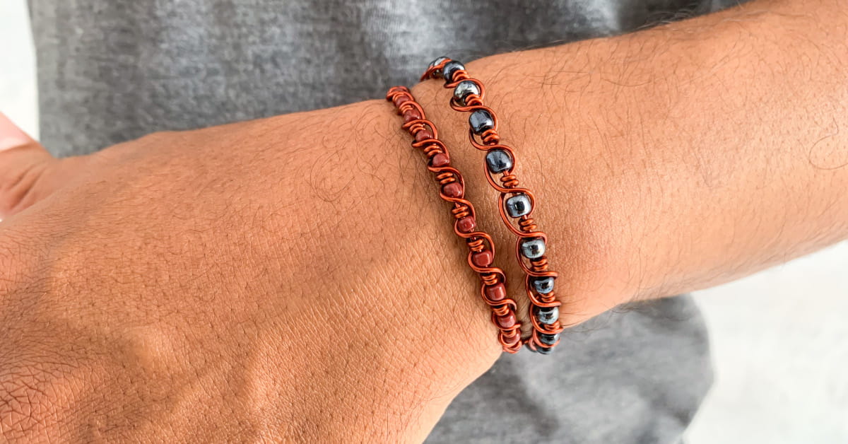 Bracciale in rame benefici: tradizione popolare vs. ricerca moderna